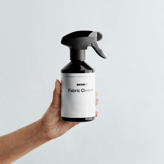 Specjalistyczny odplamiacz do tkanin meblowych 